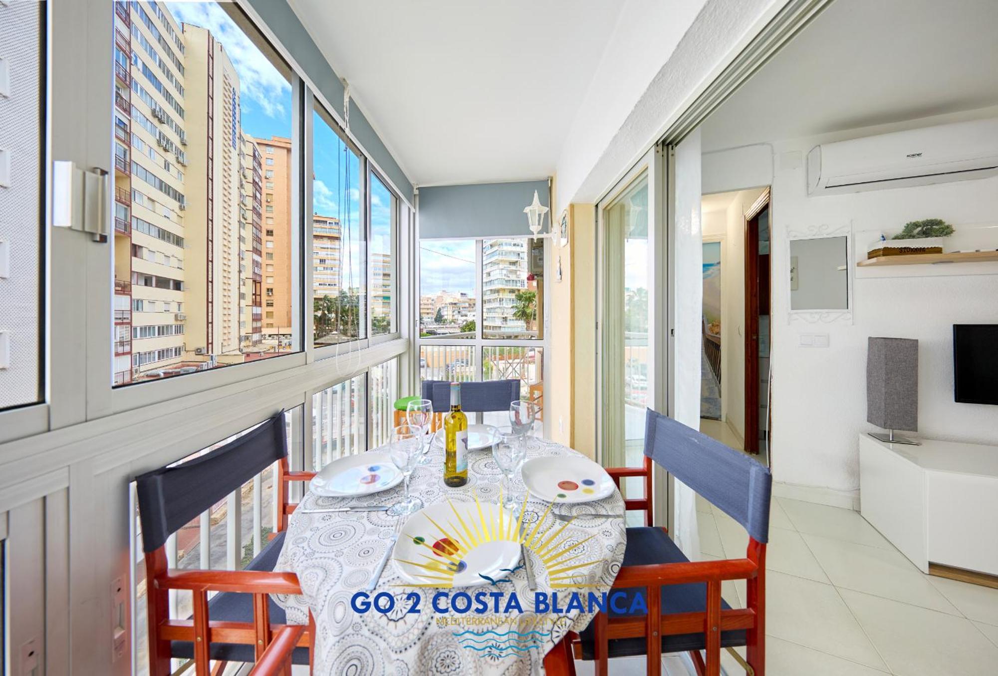 Oasia Benidorm Bagian luar foto